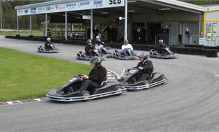 5528371227_3b 8eeda 022_b